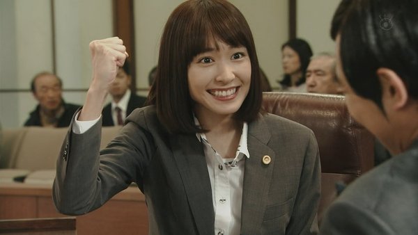 顶级家庭绝伦推理直播剧照3